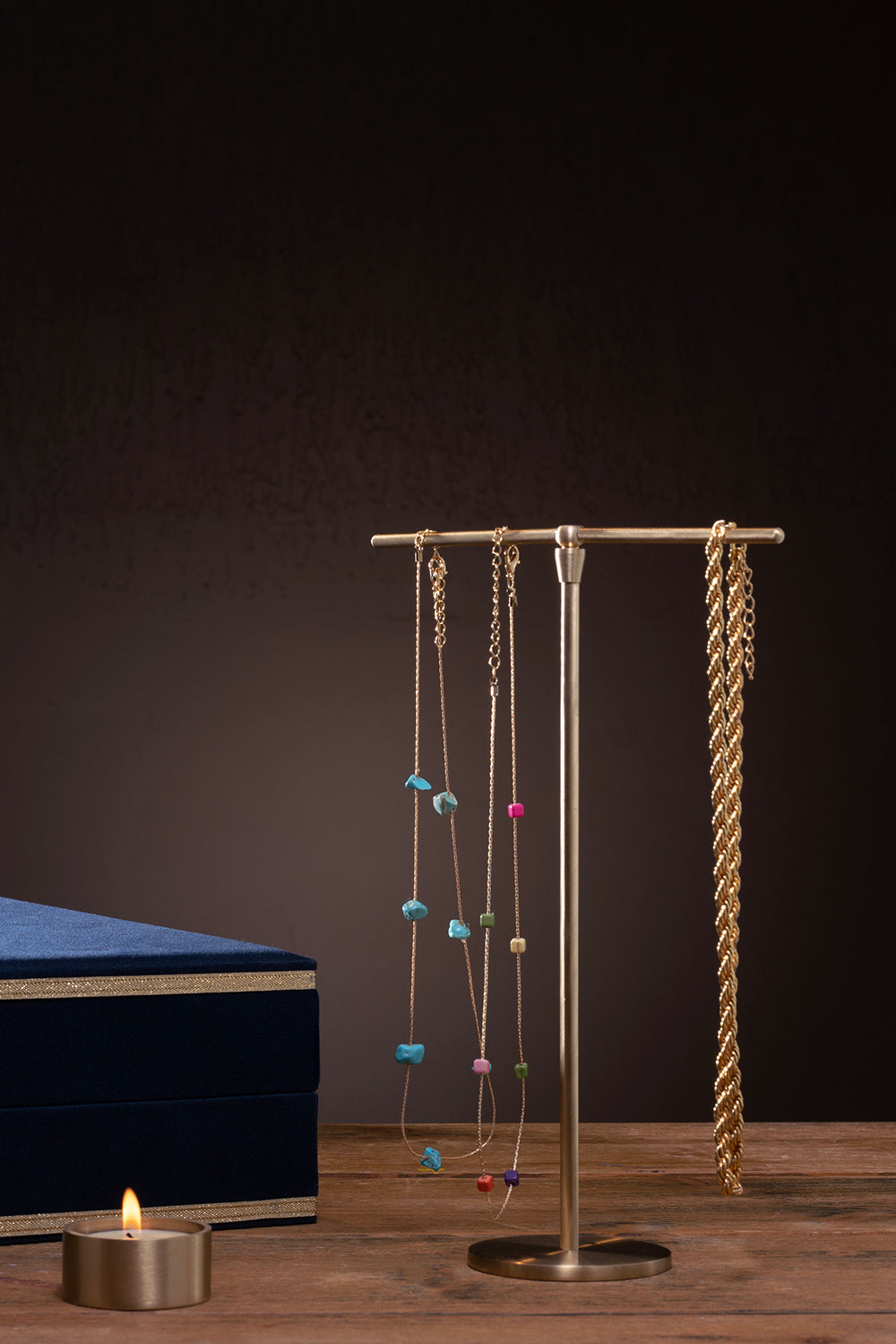 Lia - Brass Jewelry Organizer Stand: Keep Your Treasures Tidy and Elegant